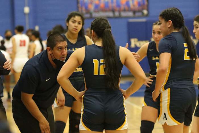 san-antonio-stevens-laredo-alexander-girls-basketball-playoffs00017